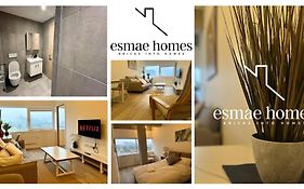 1Br Luxury Flat At Train Station - Long Stays Welcome - Just Ask